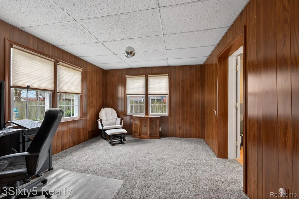 13164 Veronica Street Southgate City MI 48195