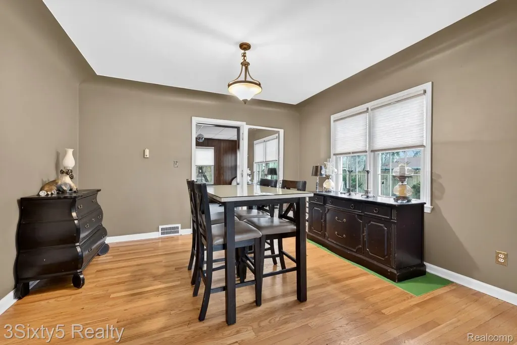 13164 Veronica Street Southgate City MI 48195