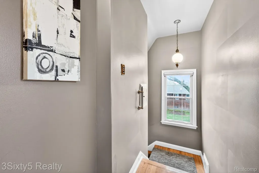 13164 Veronica Street Southgate City MI 48195