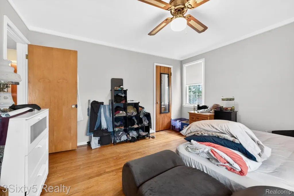 13164 Veronica Street Southgate City MI 48195