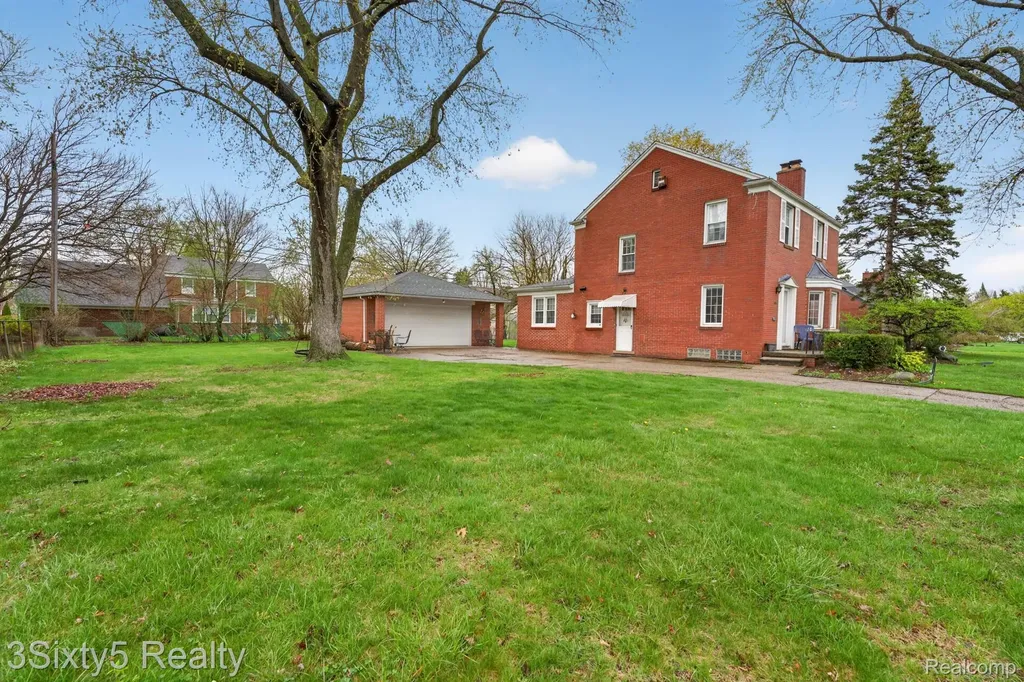 13164 Veronica Street Southgate City MI 48195