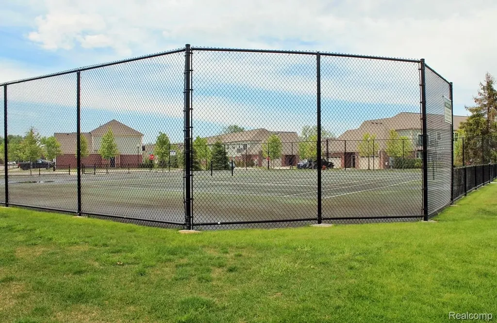 45411 N Stonewood Road Canton Charter Township MI 48187