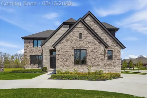 11963 Forest Brook Drive Washington Township MI 48094