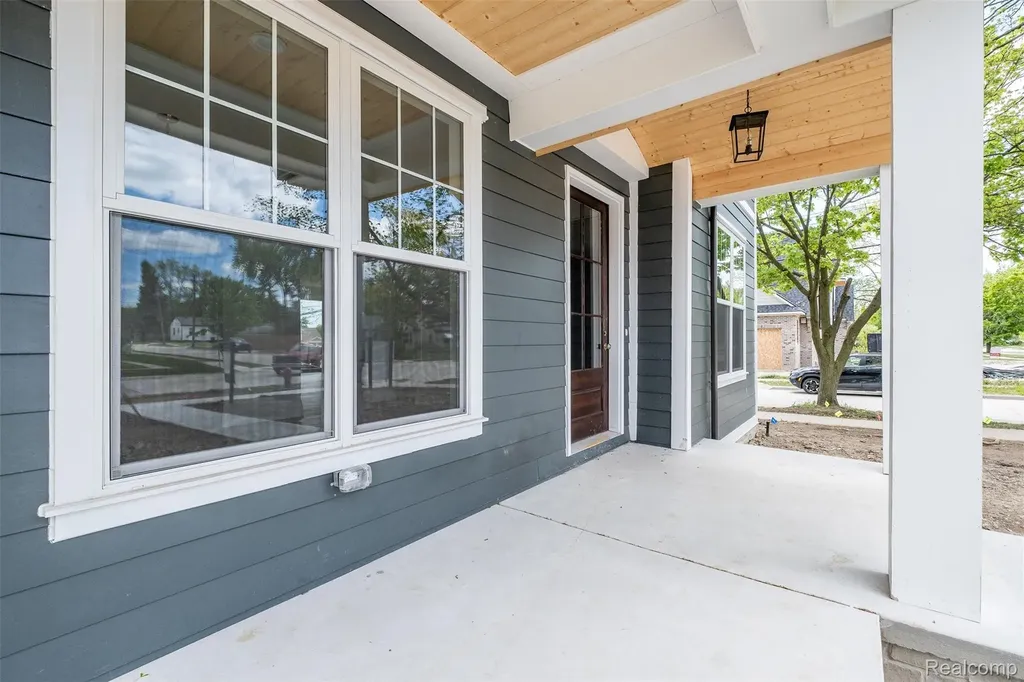 3800 Linwood Avenue Royal Oak City MI 48073
