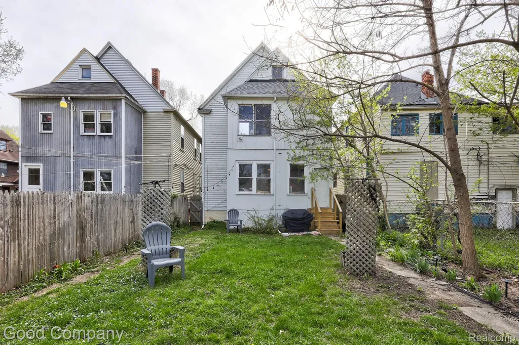 1728 Parker Street Detroit City MI 48214