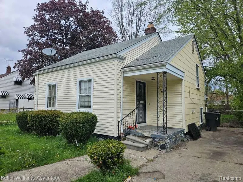 19760 Rowe Street Detroit City MI 48205