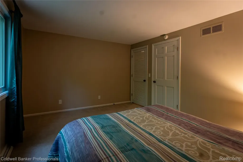 3969 Braeburn Drive Norton Shores City MI 49441