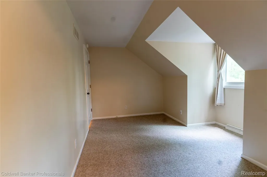 3969 Braeburn Drive Norton Shores City MI 49441