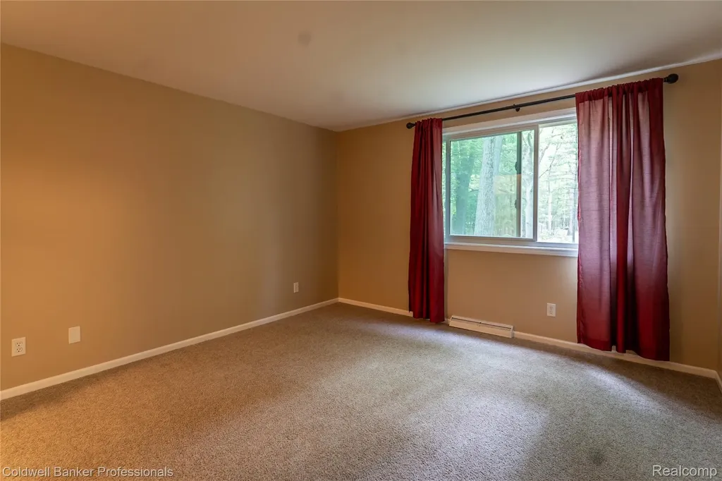 3969 Braeburn Drive Norton Shores City MI 49441