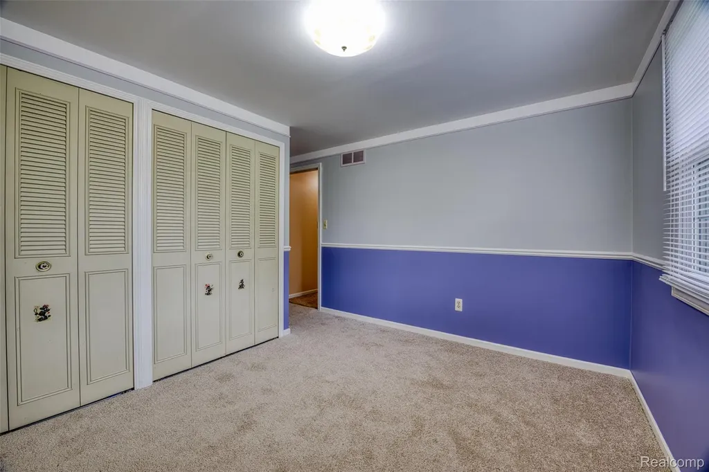 6295 Vernmoor Drive Troy City MI 48098