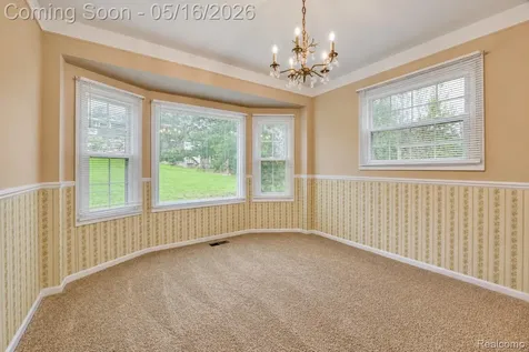 6295 Vernmoor Drive Troy City MI 48098