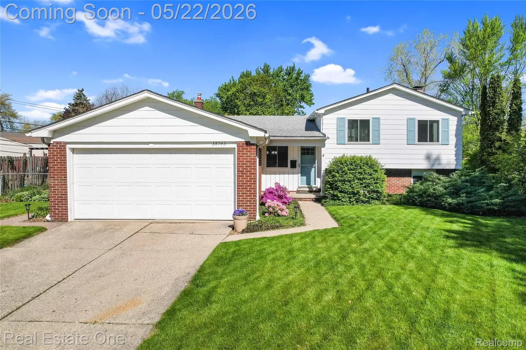 38743 Arcola Drive Sterling Heights City MI 48312