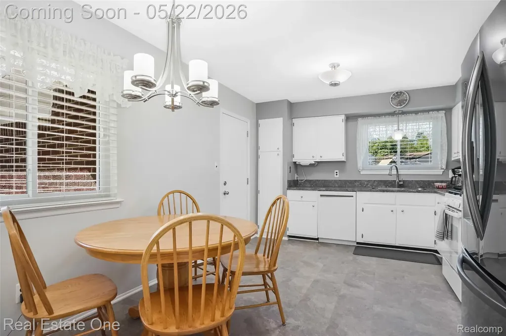 38743 Arcola Drive Sterling Heights City MI 48312
