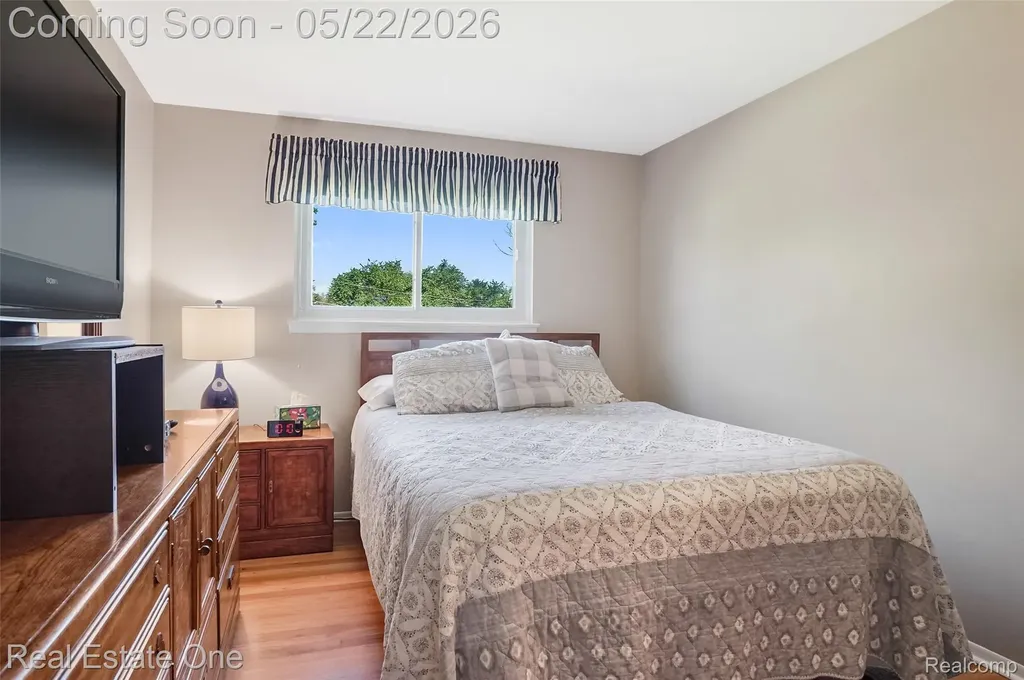 38743 Arcola Drive Sterling Heights City MI 48312