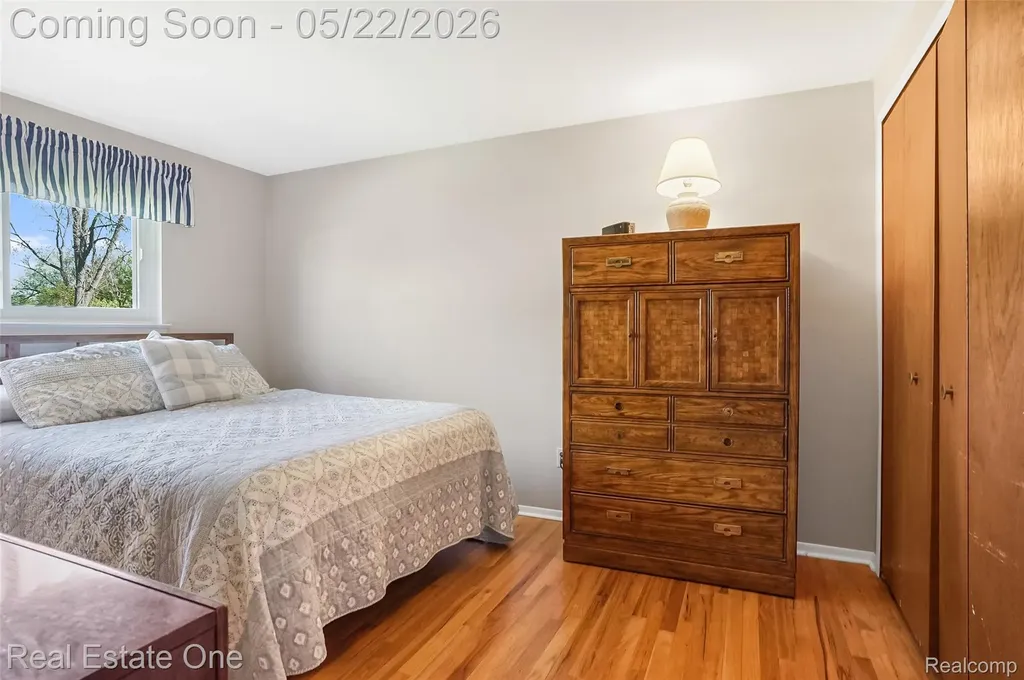 38743 Arcola Drive Sterling Heights City MI 48312