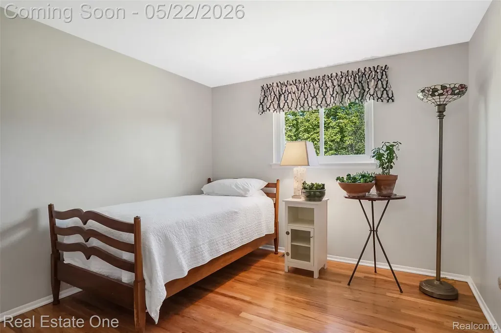38743 Arcola Drive Sterling Heights City MI 48312