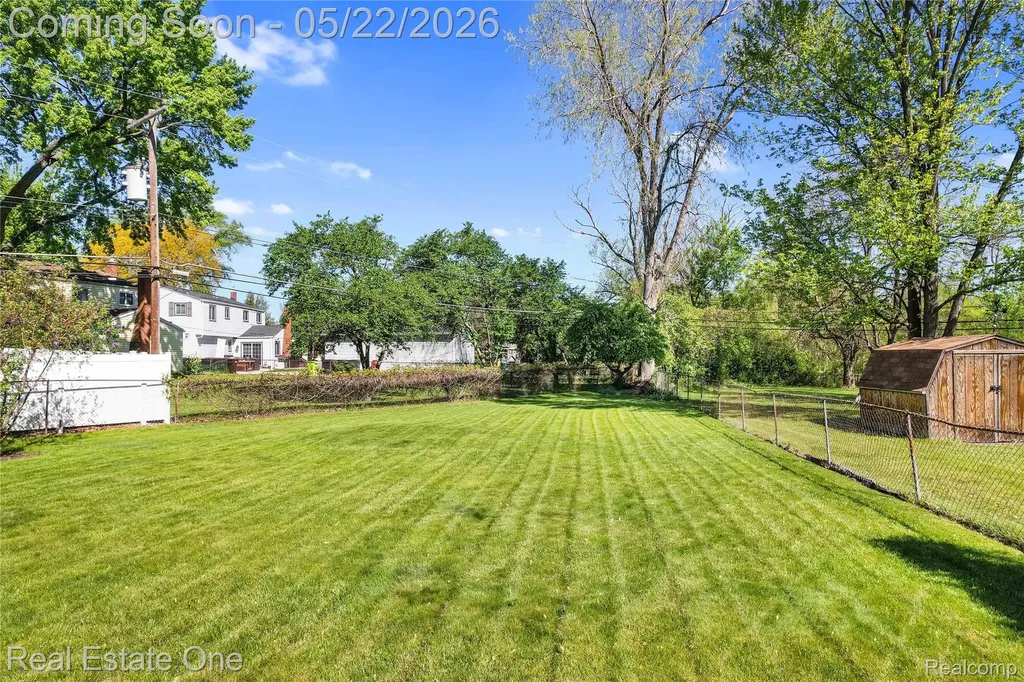 38743 Arcola Drive Sterling Heights City MI 48312