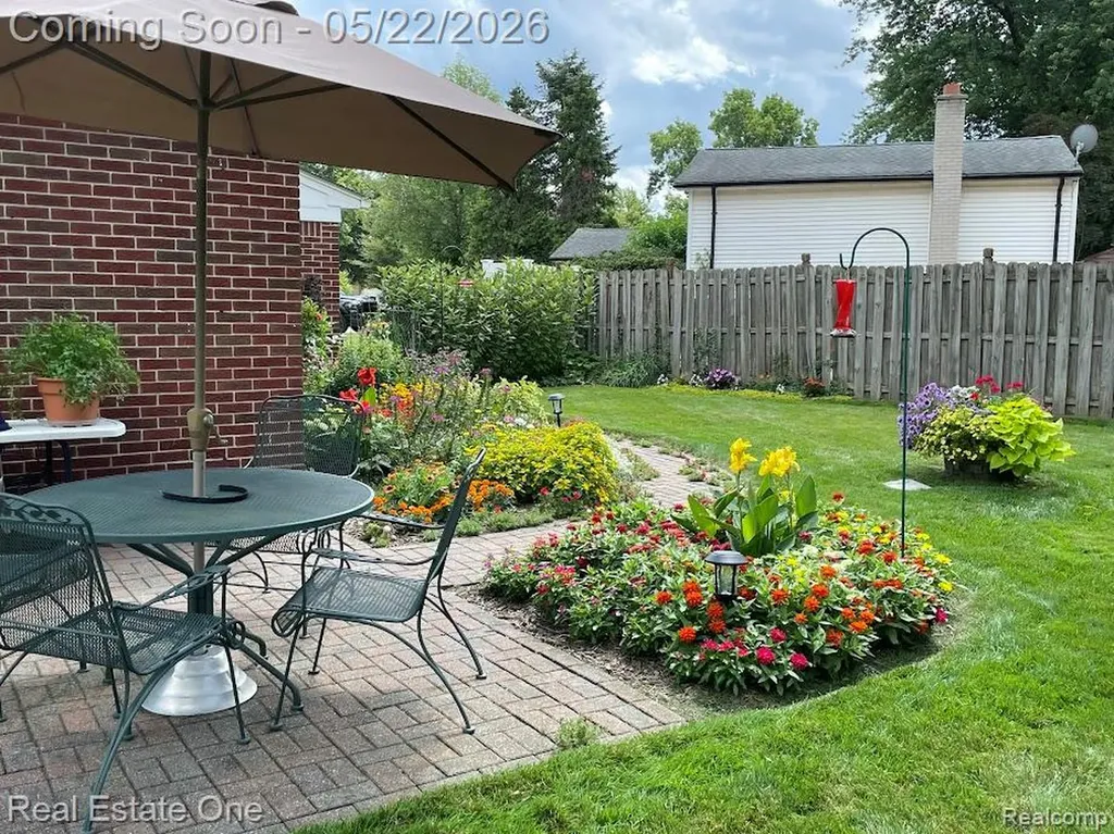 38743 Arcola Drive Sterling Heights City MI 48312