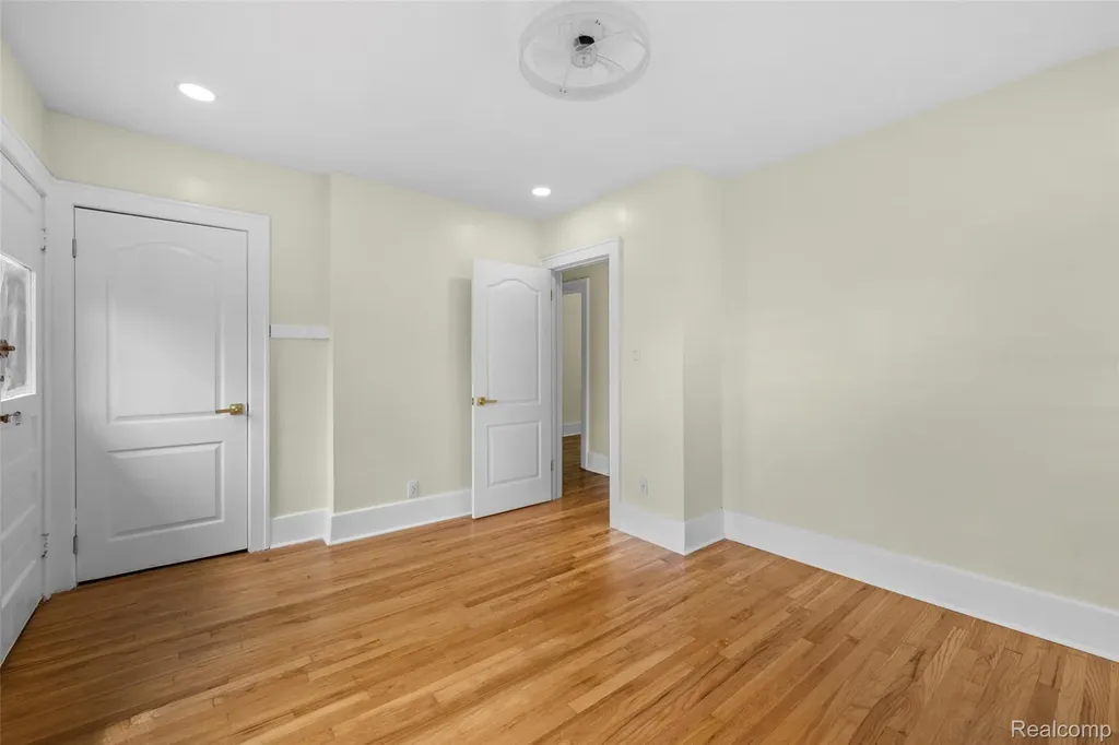 2681 Burlingame Street Detroit City MI 48206