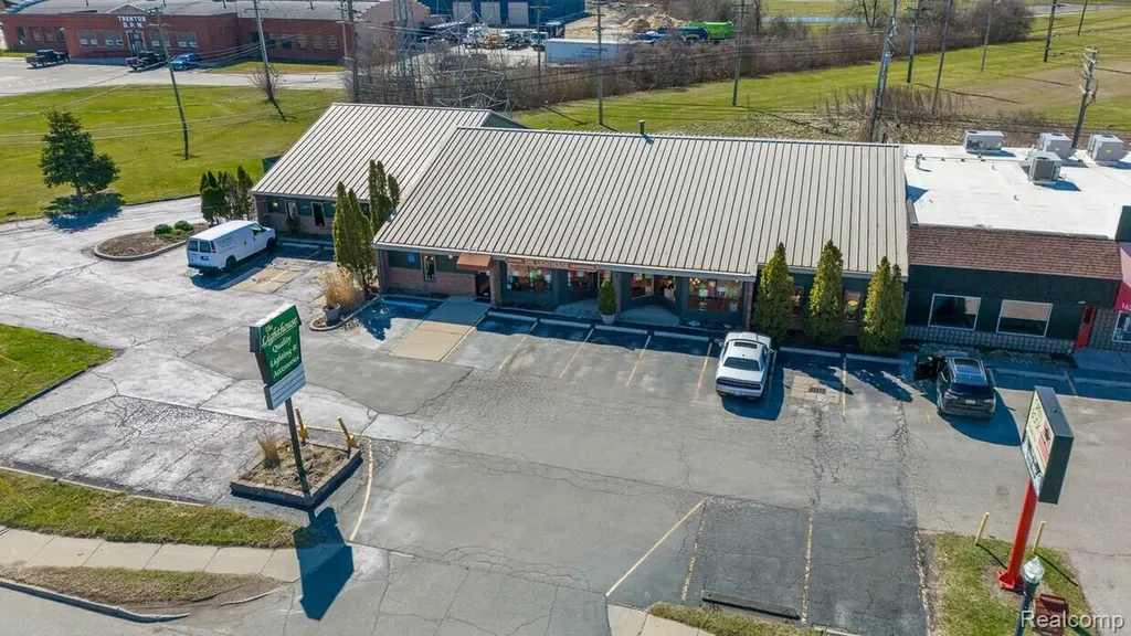 1595 West Road Trenton City MI 48183