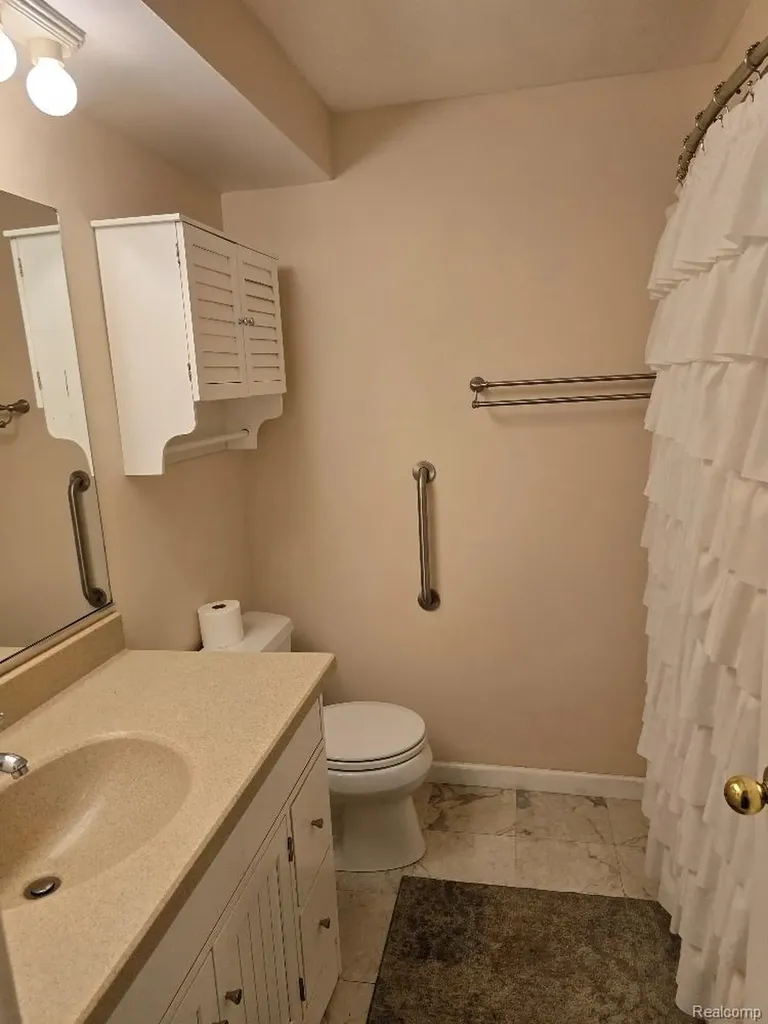 5523 Jerome Lane Grand Blanc Charter Township MI 48439