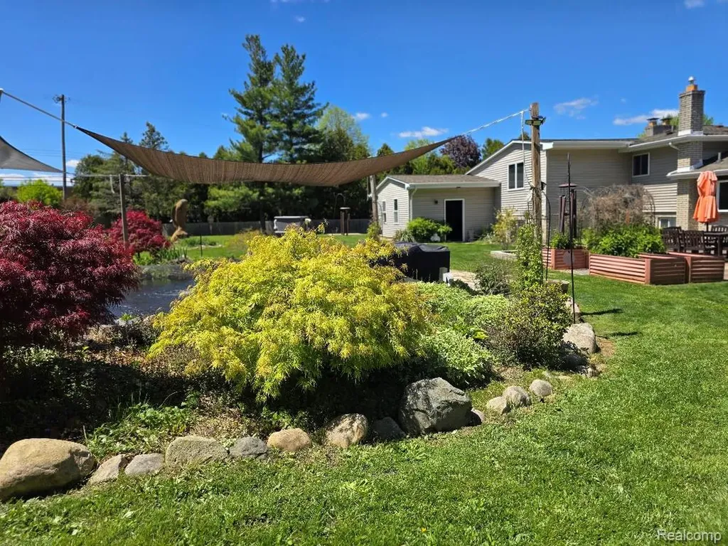 5523 Jerome Lane Grand Blanc Charter Township MI 48439
