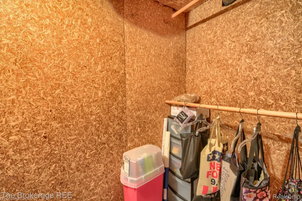 9538 Fenhill Drive Mundy Township MI 48439