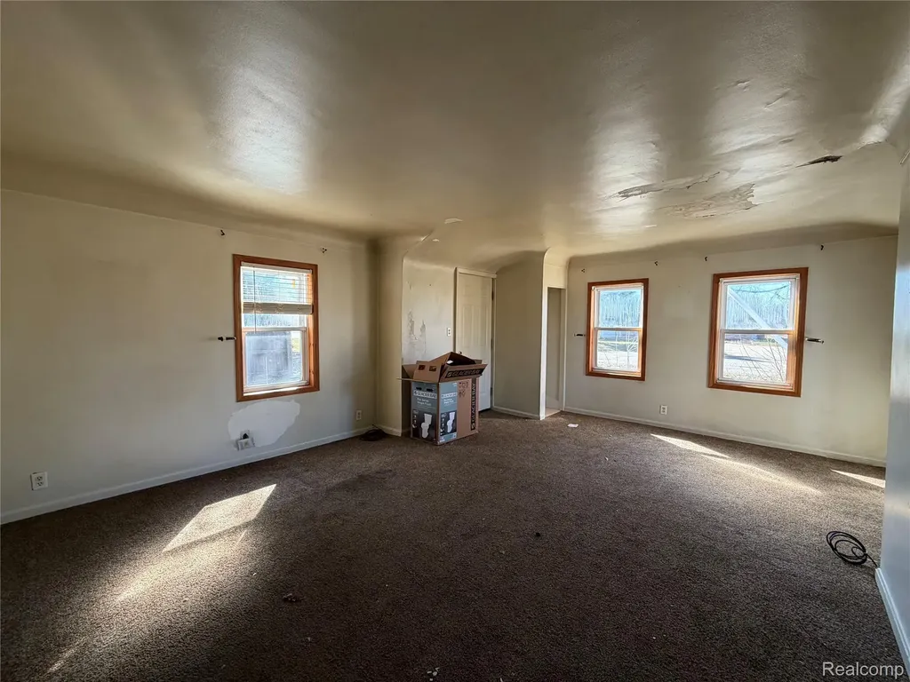 1038 W Pine Avenue Mt. Morris Township MI 48458