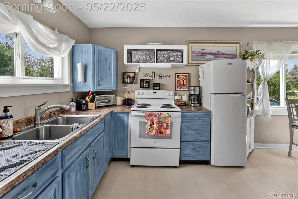 7950 Mayville Road Koylton Township MI 48453