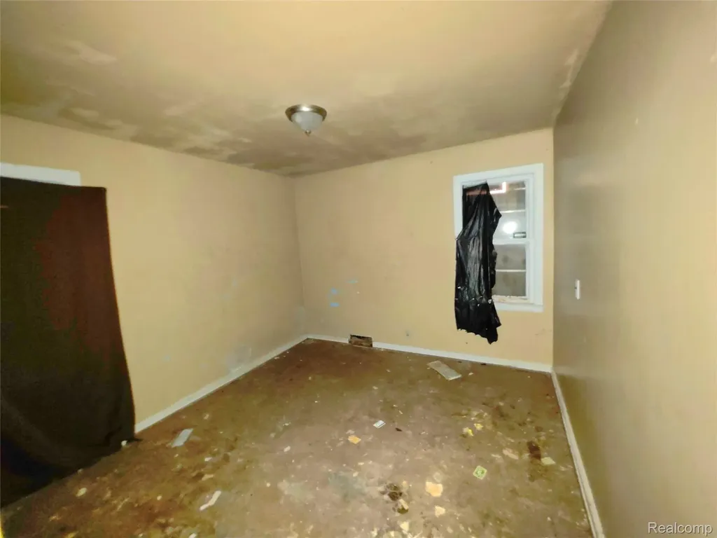 14506 Mapleridge Street Detroit City MI 48205