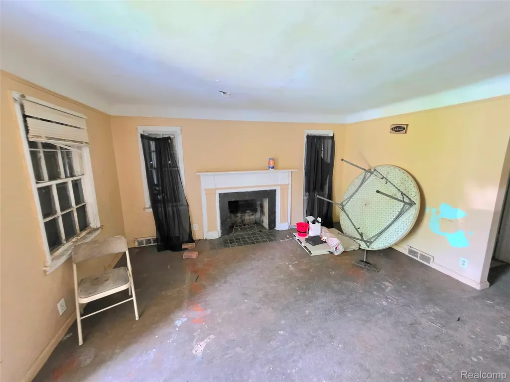 14506 Mapleridge Street Detroit City MI 48205