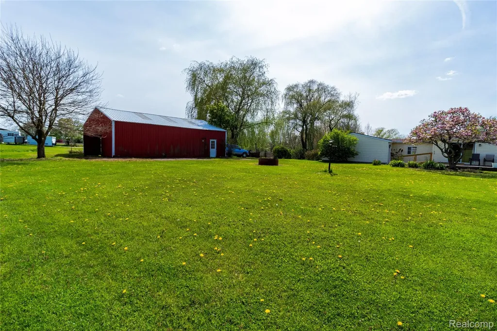 3800 Klam Road Oregon Township MI 48421