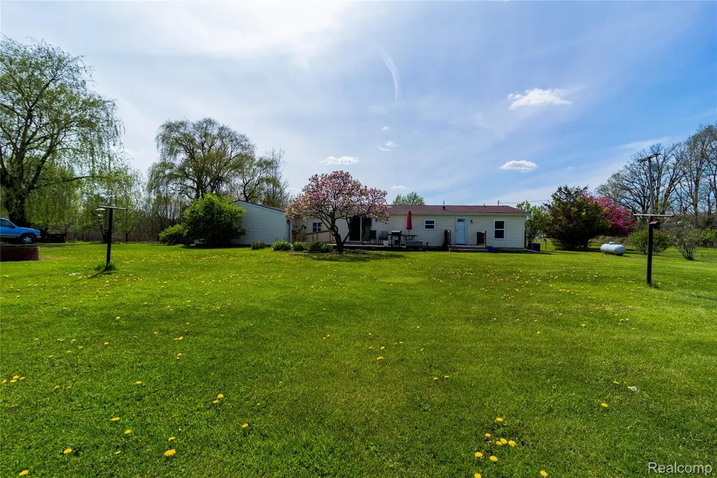 3800 Klam Road Oregon Township MI 48421