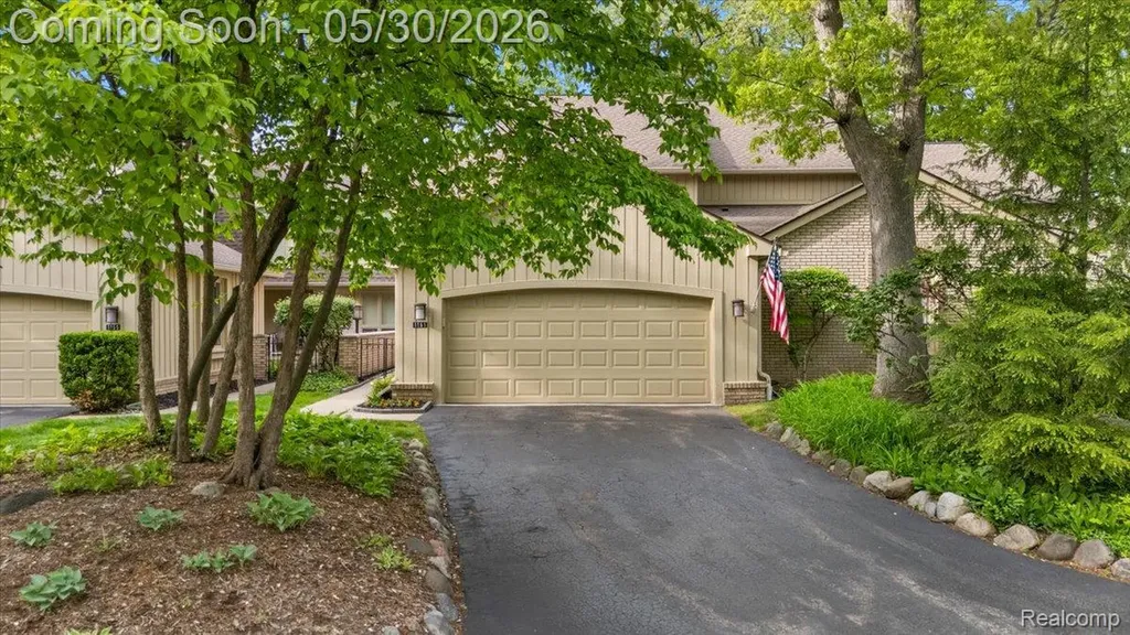 1161 Hillpointe Circle Bloomfield Hills City MI 48304