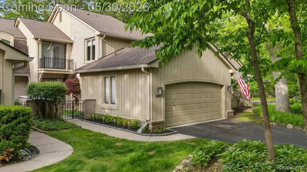 1161 Hillpointe Circle Bloomfield Hills City MI 48304