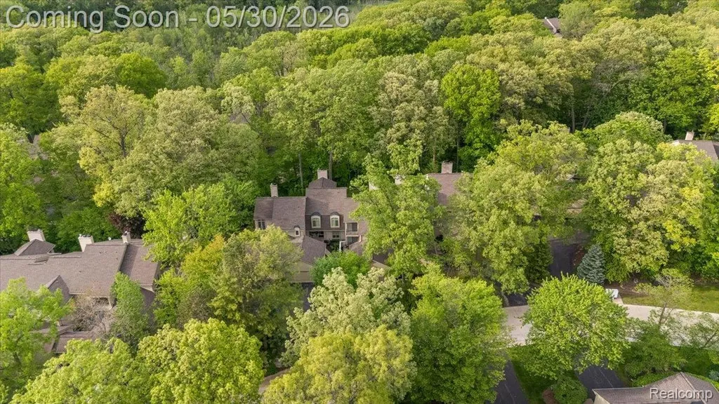 1161 Hillpointe Circle Bloomfield Hills City MI 48304
