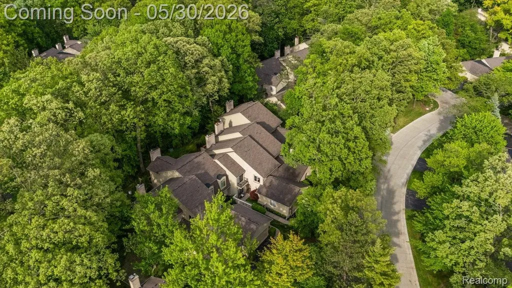 1161 Hillpointe Circle Bloomfield Hills City MI 48304