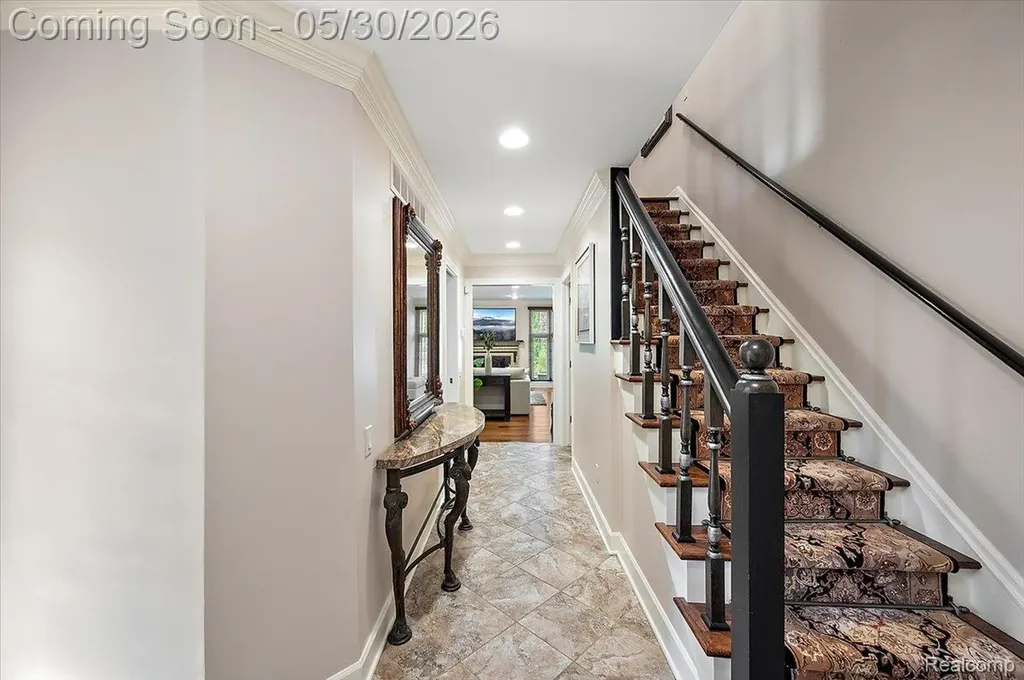 1161 Hillpointe Circle Bloomfield Hills City MI 48304