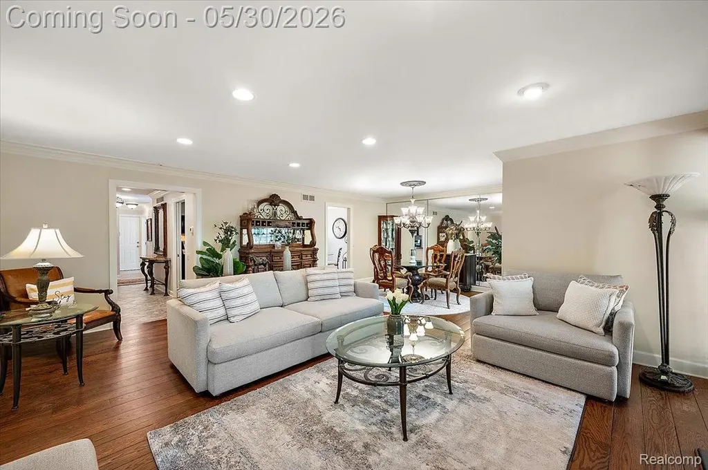 1161 Hillpointe Circle Bloomfield Hills City MI 48304