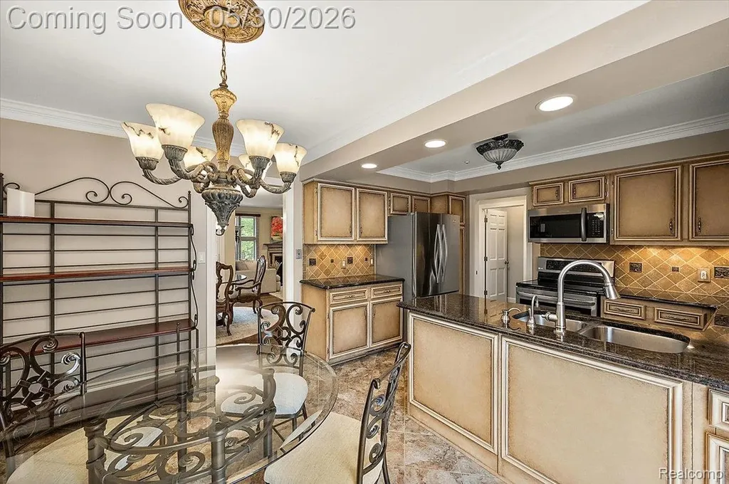 1161 Hillpointe Circle Bloomfield Hills City MI 48304