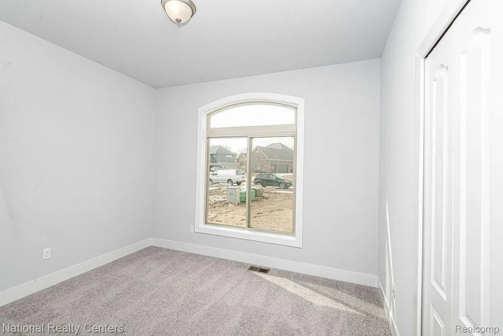 8384 Meadow Creek Drive Goodrich Village MI 48438