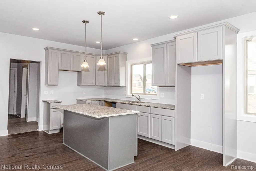 8384 Meadow Creek Drive Goodrich Village MI 48438