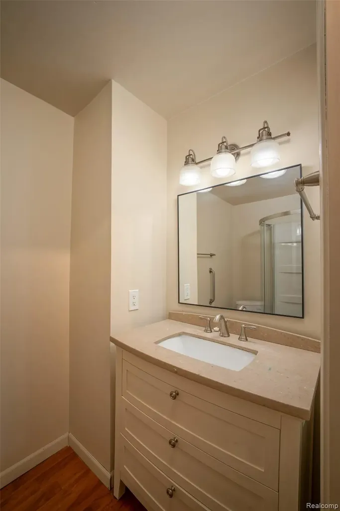 420 Wellsboro Street Walled Lake City MI 48390