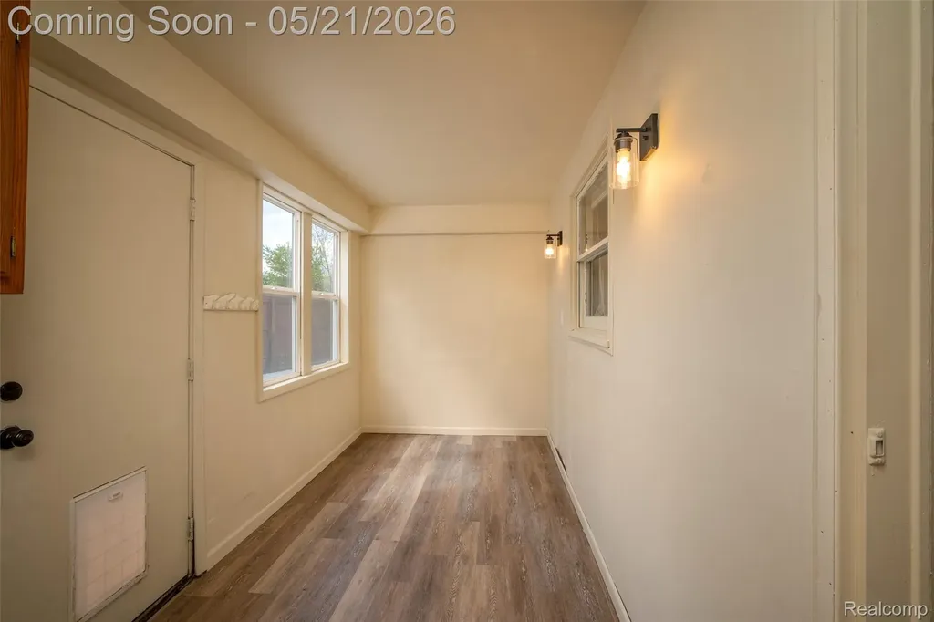 420 Wellsboro Street Walled Lake City MI 48390