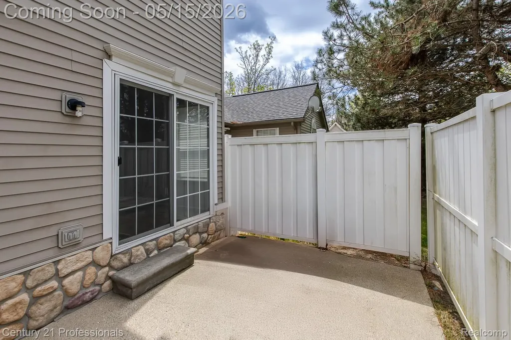 4509 Alexander Pines Drive Independence Charter Township MI 48346