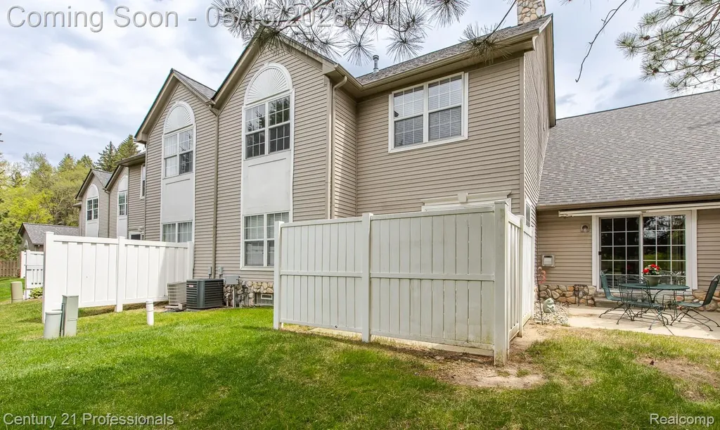 4509 Alexander Pines Drive Independence Charter Township MI 48346