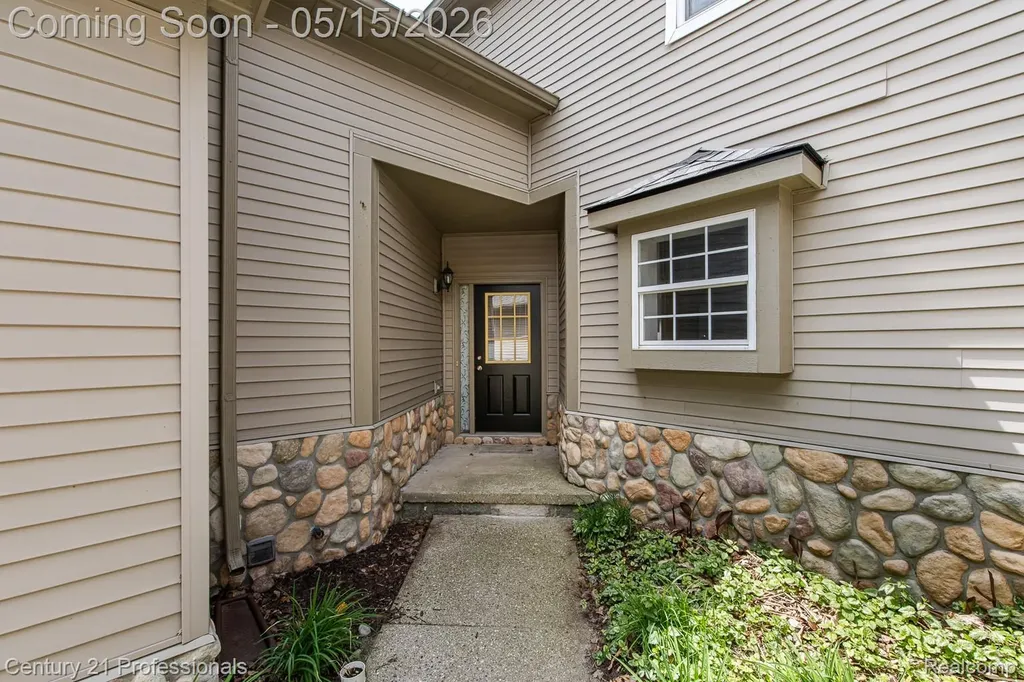4509 Alexander Pines Drive Independence Charter Township MI 48346