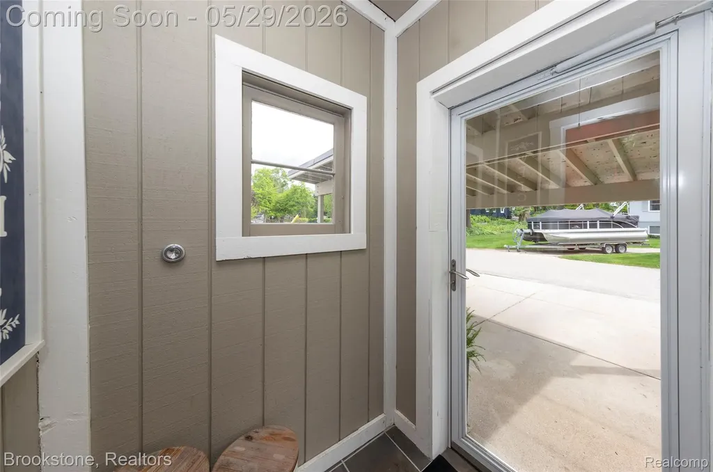 7900 Detroit Boulevard West Bloomfield Charter Township MI 48323