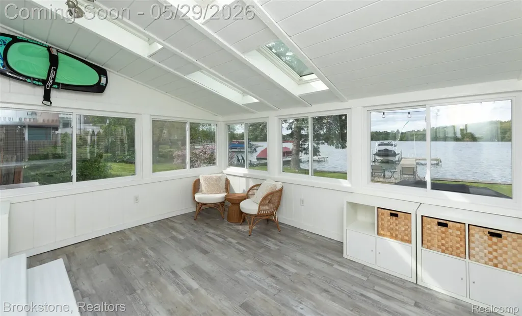 7900 Detroit Boulevard West Bloomfield Charter Township MI 48323