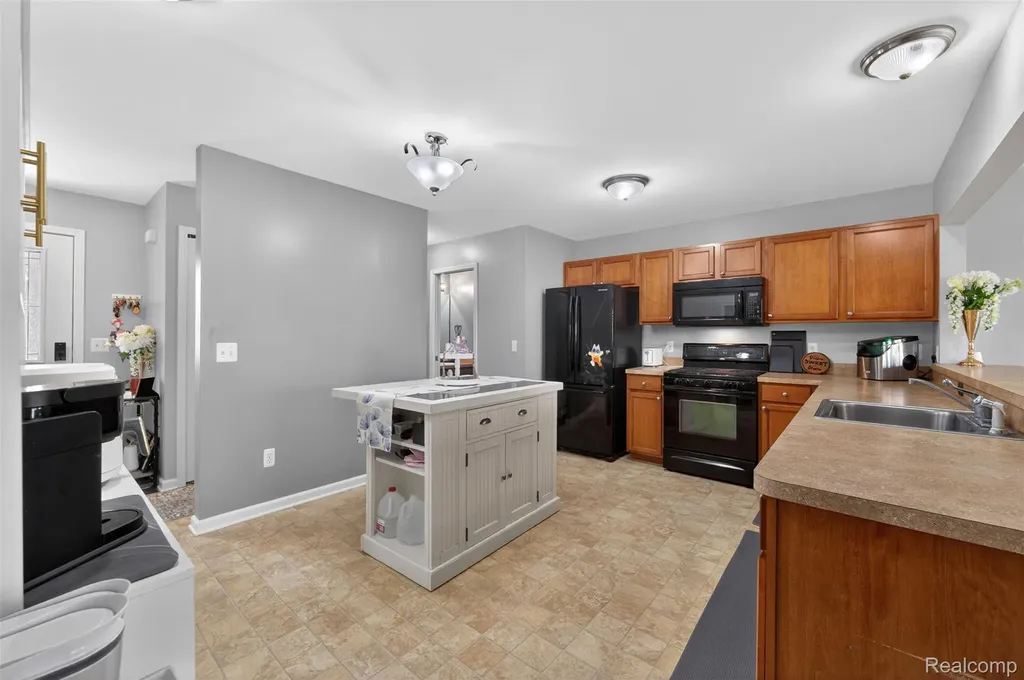 24 Millstone Drive Waterford Charter Township MI 48328